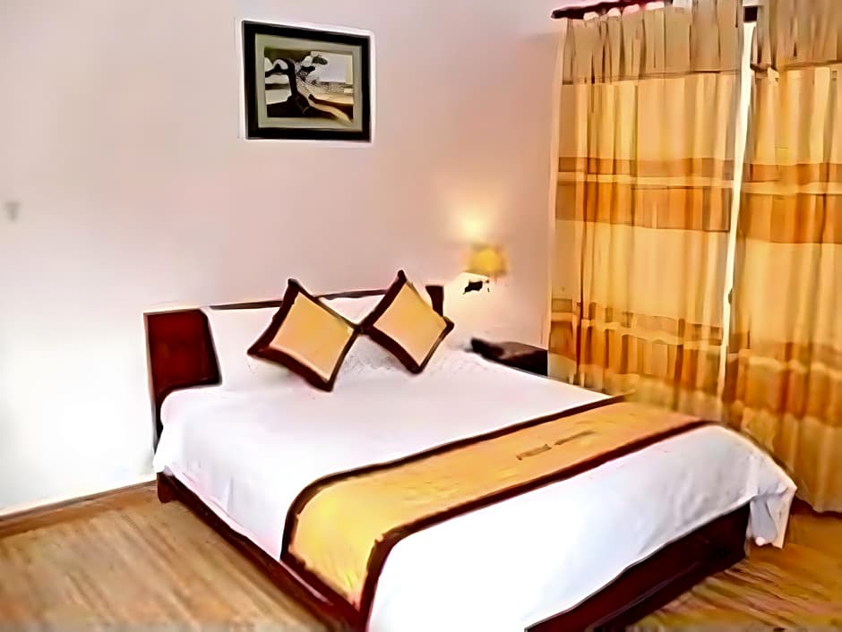 Phong Nha Hotel