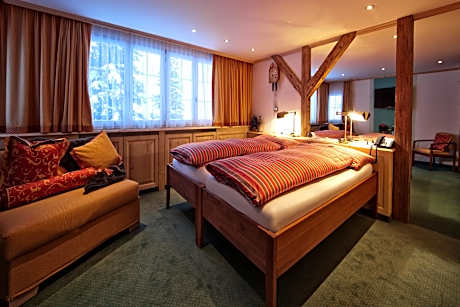 Triple Room with Shower