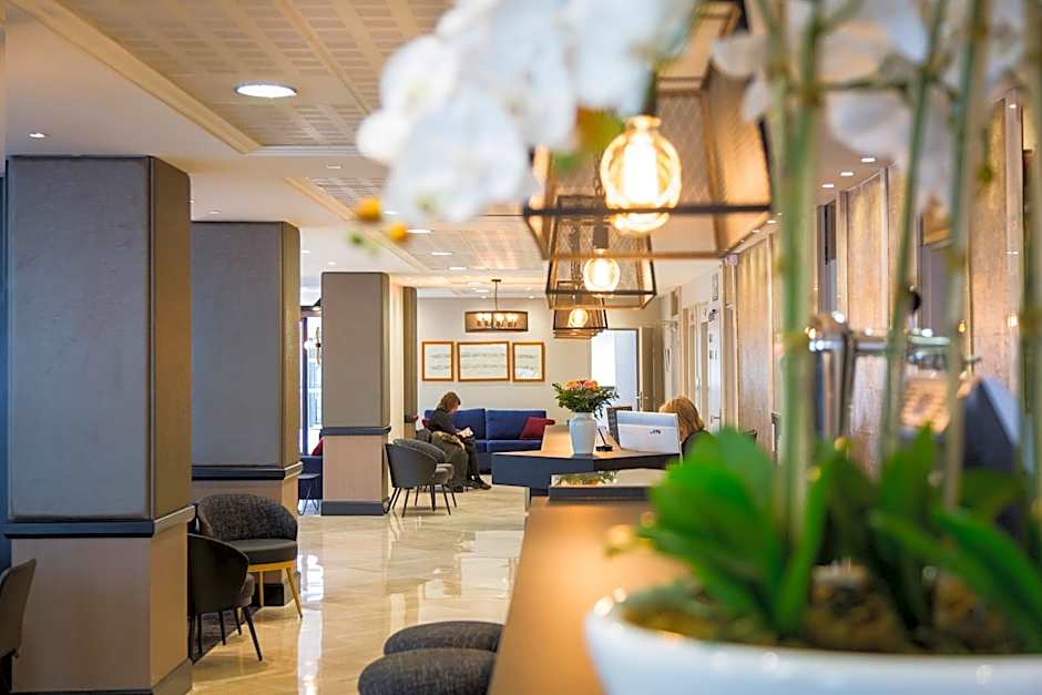 Hotel National
