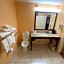 Super 8 by Wyndham Midlothian/Richmond Area
