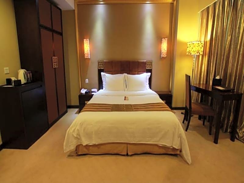 Fortune Hotel