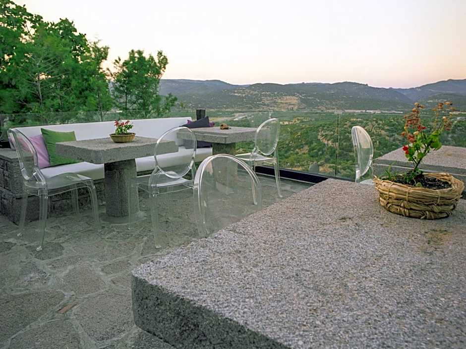 Assosyal Hotel