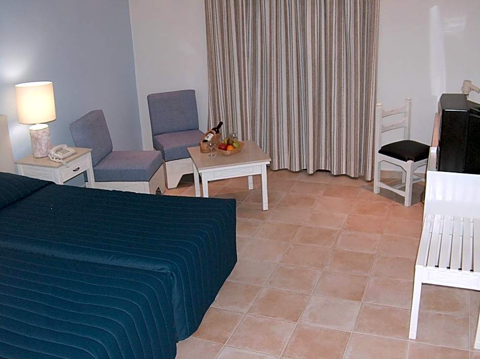 Foto 1 di 6 di Standard 1 Double Bed or 2 Beds, Annex Building