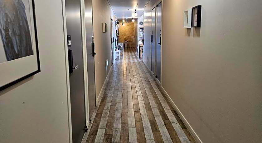 Gyeongju BongwhangMansion