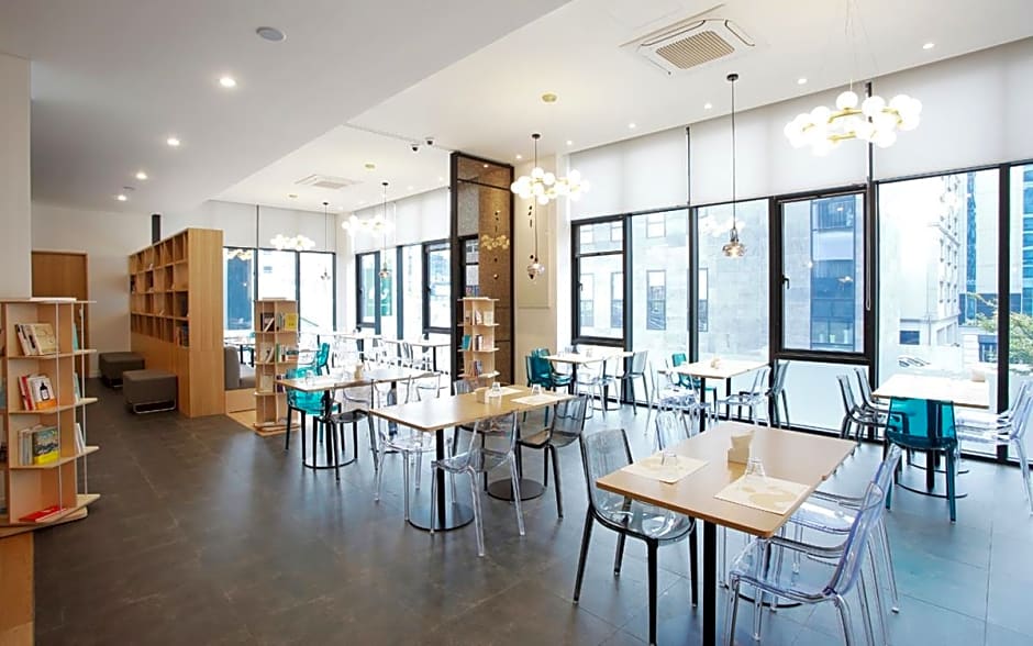 Gangneung City Hotel