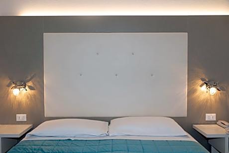 Double or Twin Room with Balcony