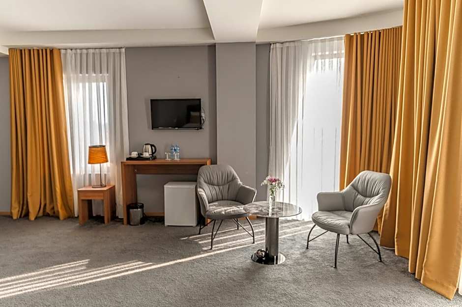 Burki Castle & Cellar