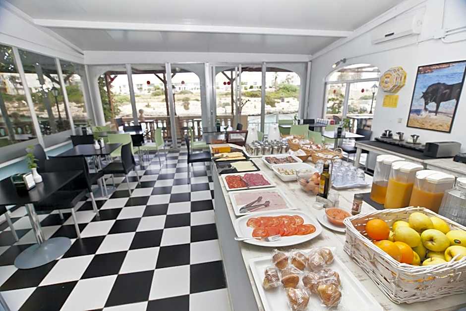 Cala Bona y Mar Blava