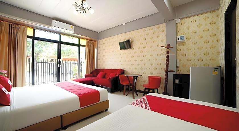 OYO 465 Krung Kao Traveller Lodge