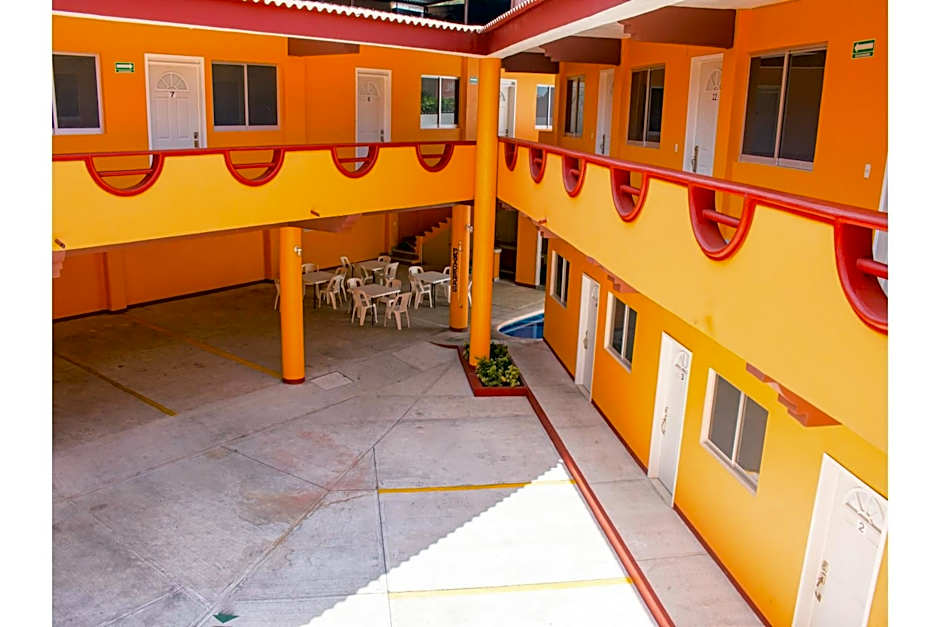 OYO Hotel La Playa