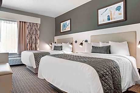 Queen Suite with Two Queen Beds - Non-Smoking