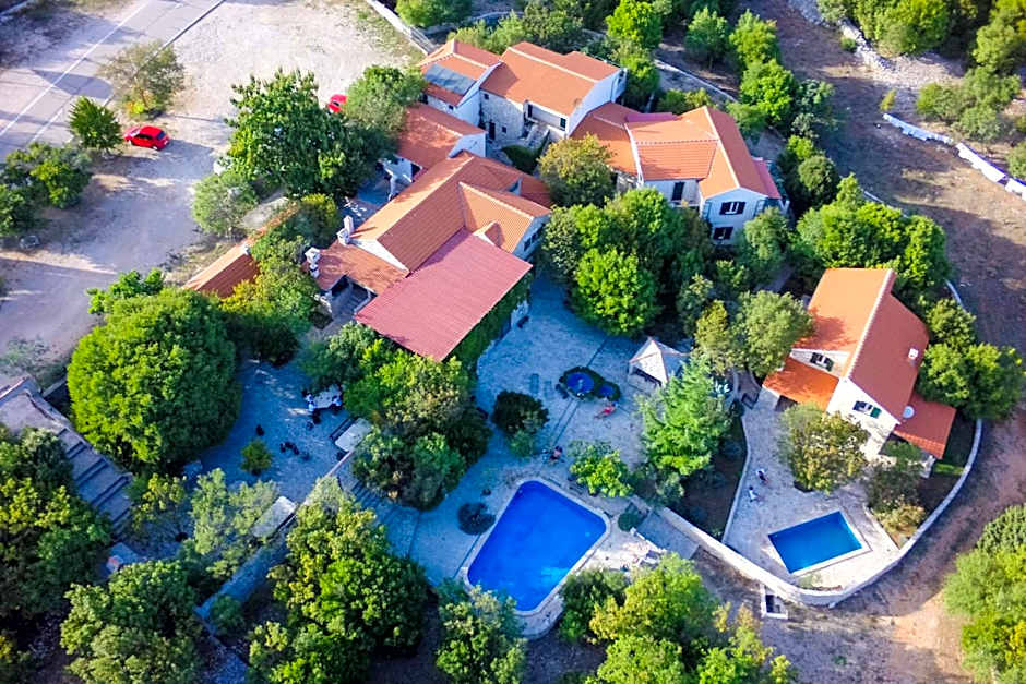 Nono Ban Stone & Soul