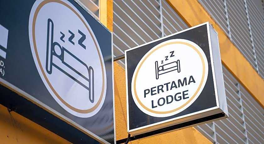 Pertama Lodge