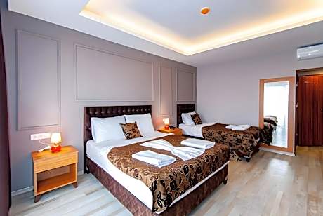 Naz Hotel Old Bazaar