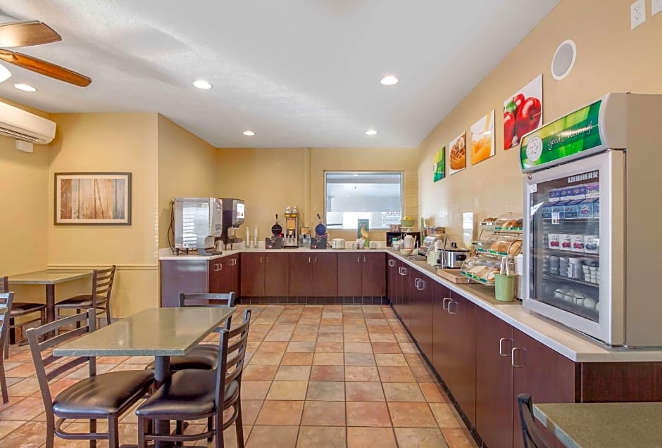 Quality Inn & Suites Lincoln