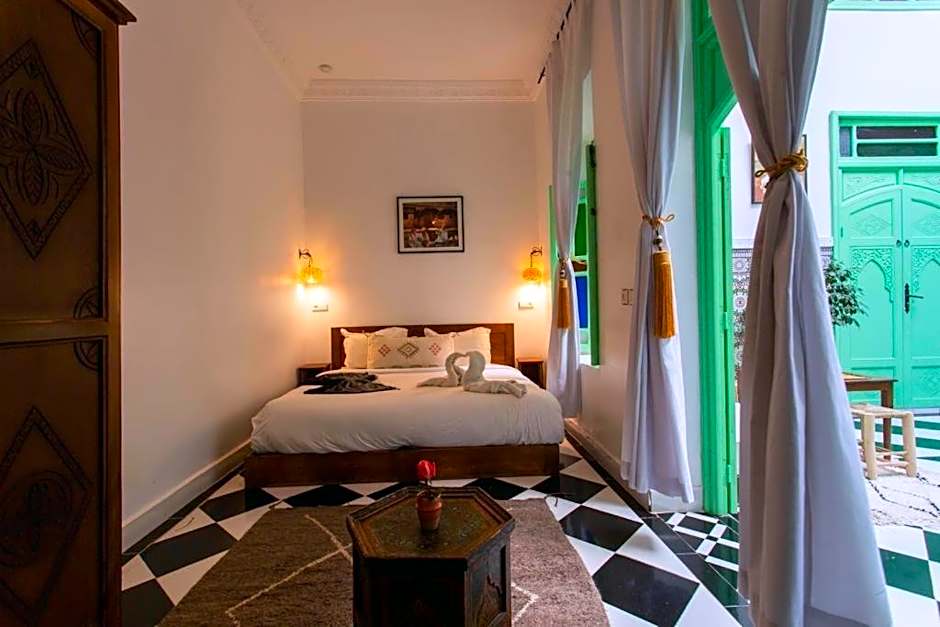 Riad Rose Meryam