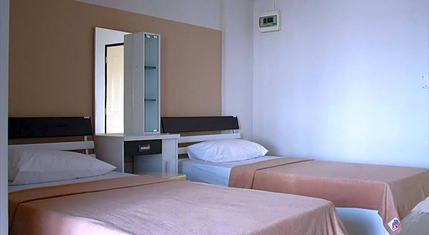 Baanbudsarin Apartment