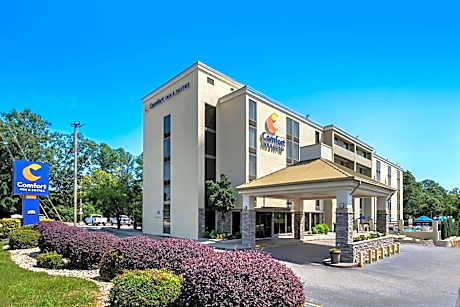 Comfort Inn & Suites Durham near Duke University