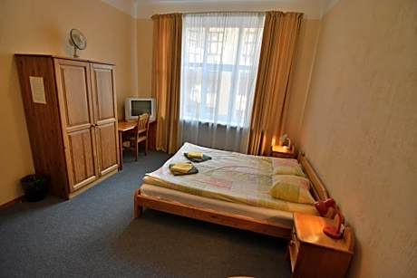 Hotel Multilux with Self Check-in