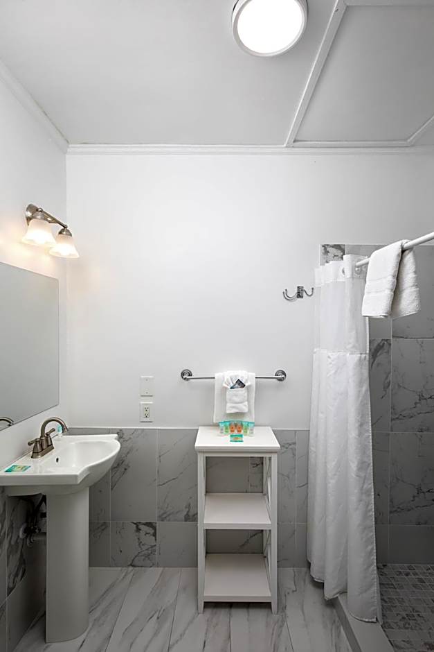 Southernmost Inn Adult Exclusive