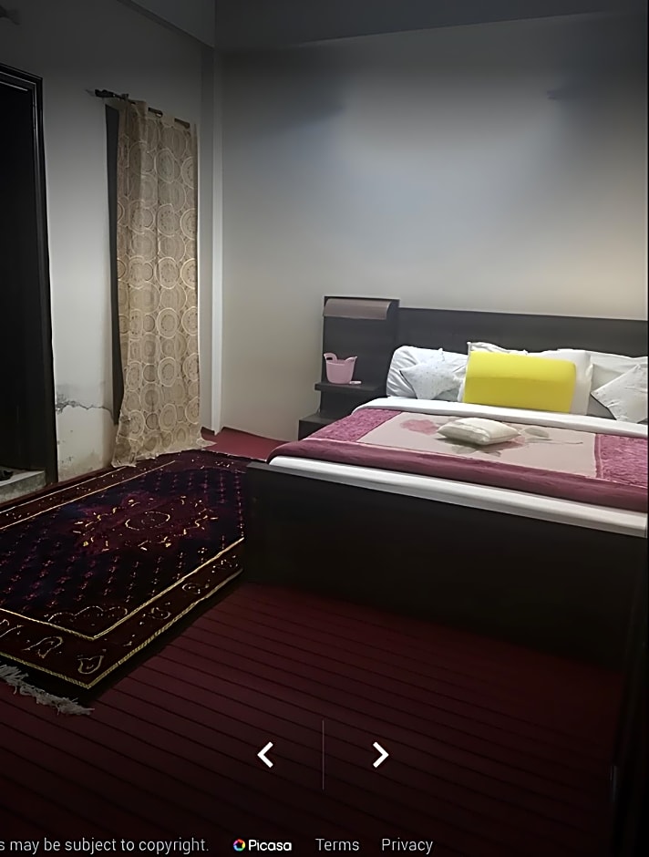 Sharjah Family Hotel