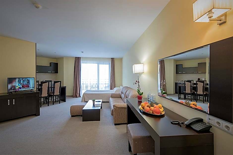 Hotel Bellevue - Half Board