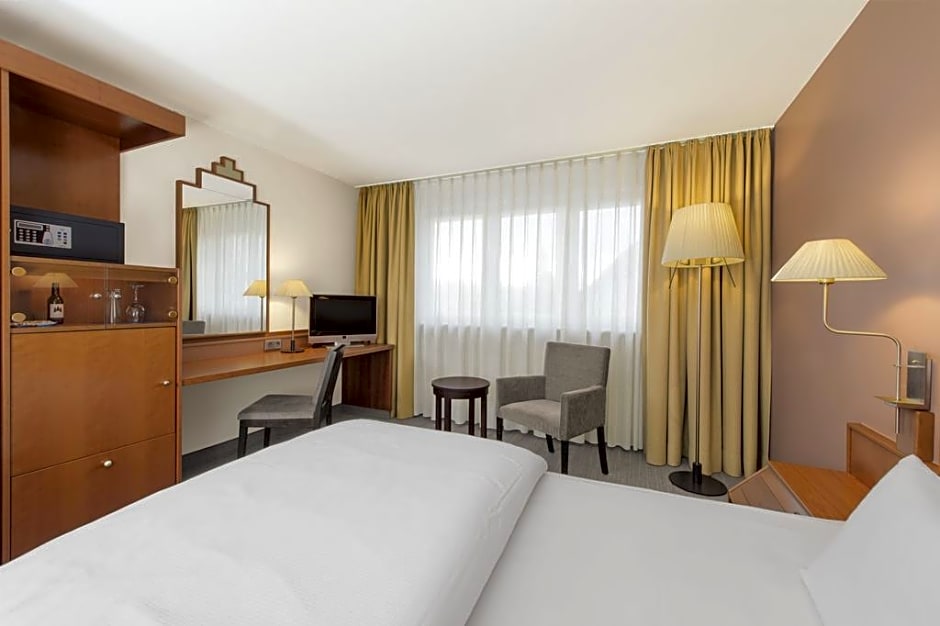 Spark By Hilton Stuttgart Sindelfingen