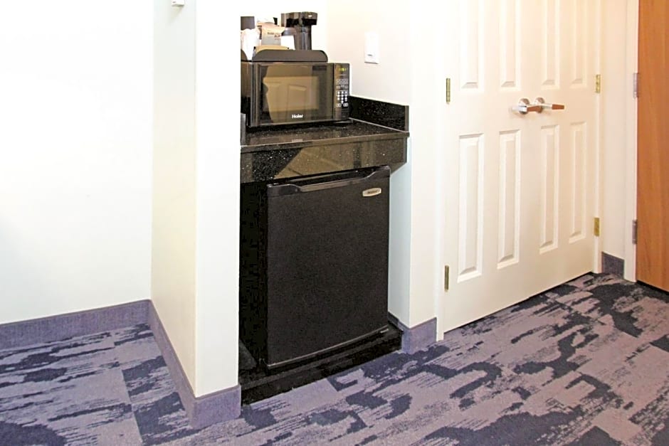 Fairfield Inn & Suites by Marriott Charleston Airport/Convention Center