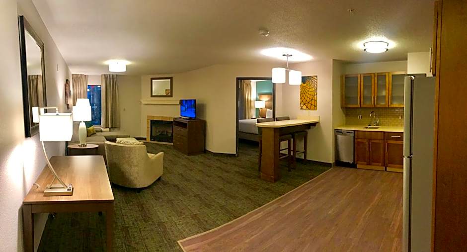 Staybridge Suites Columbia-Highway 63 & I-70 By IHG