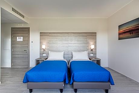Single Room with Private Bathroom