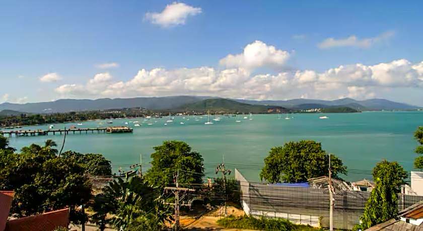 Villa Melitta, Pool, Beach, 360-SeaViews, 6-bed Thai Luxury on Best Location in Samui