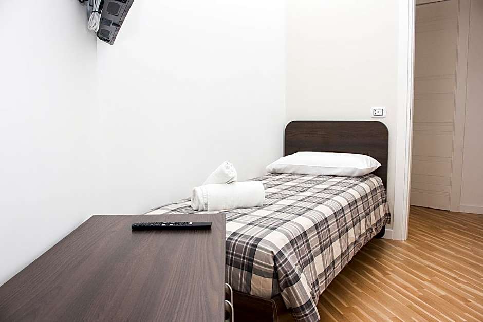 BARBAJA SUITES IN STREET TOLEDO 205