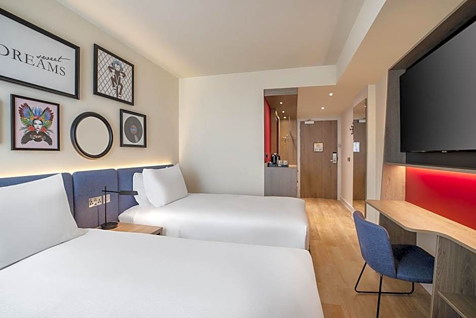 Hampton by Hilton Bath City