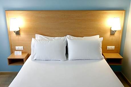 Double or Twin Room - Disability Access