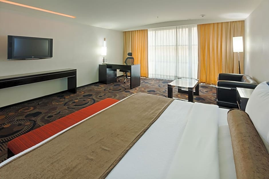 Crowne Plaza Toluca - Lancaster