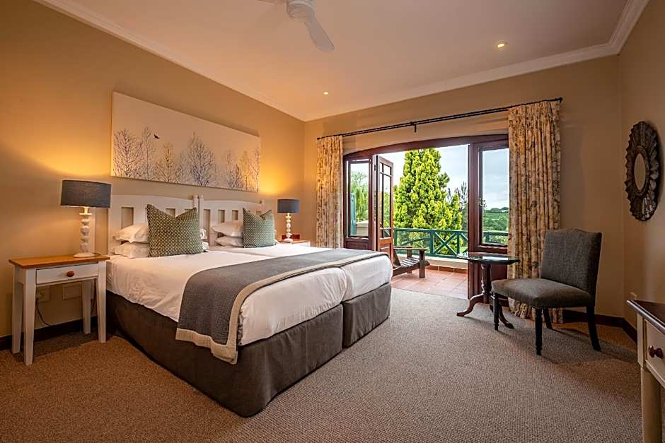 Photo 1 of 2 of Exclusive 2 Beds and 1 King Bed