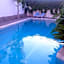Captain's House Hotel