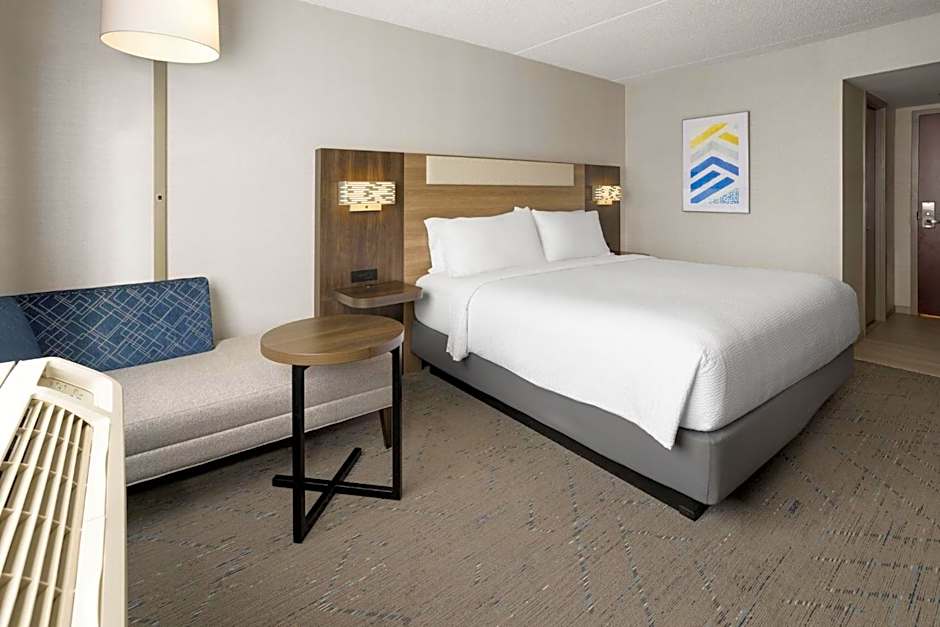 Holiday Inn Express Philadelphia Penn's Landing By IHG