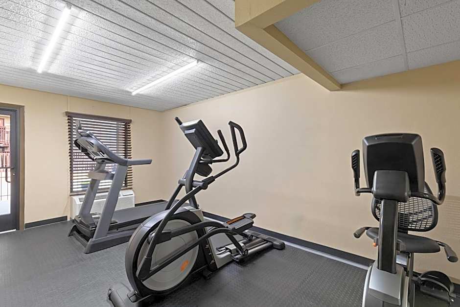 Baymont by Wyndham Knoxville I-75