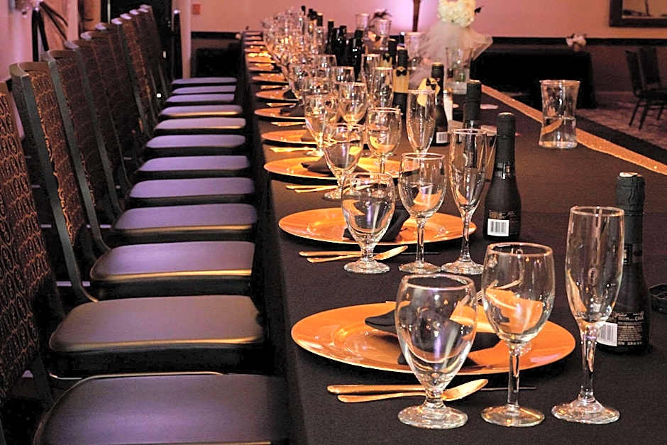 Radisson Hotel & Conference Center Rockford