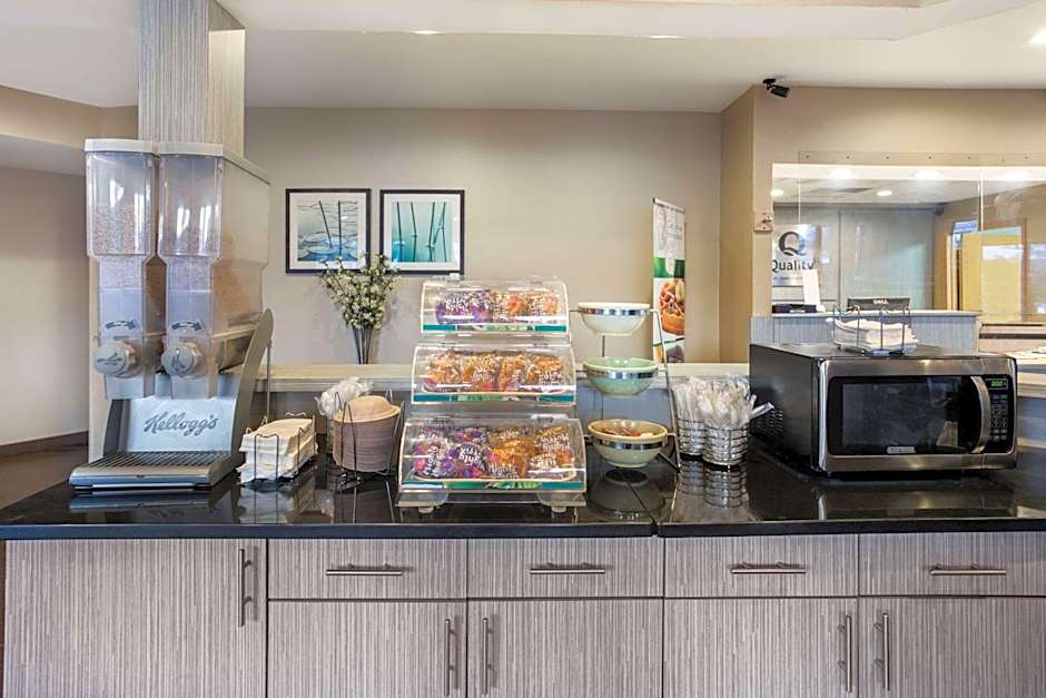 Quality Inn Albany Colonie