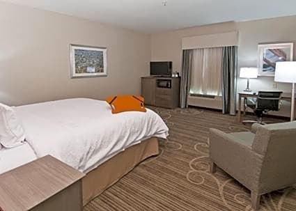 Hampton Inn & Suites Pensacola/I-10 Pine Forest Road