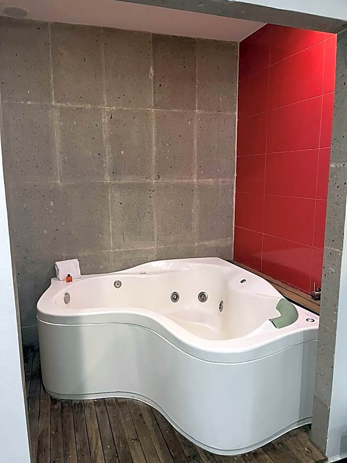 Zújmú Business Boutique Hotel