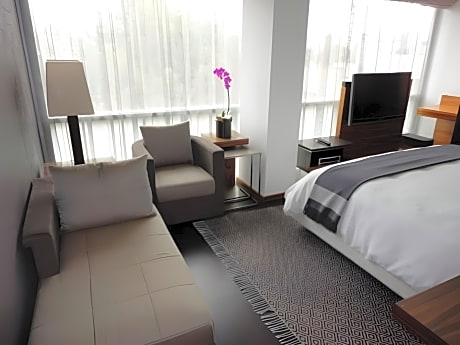 Executive Suite Sea View