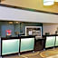 Hampton Inn & Suites Cleveland-Airport/Middleburg Heights