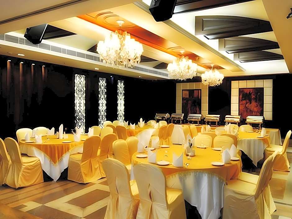 Amara Hotel Chandigarh