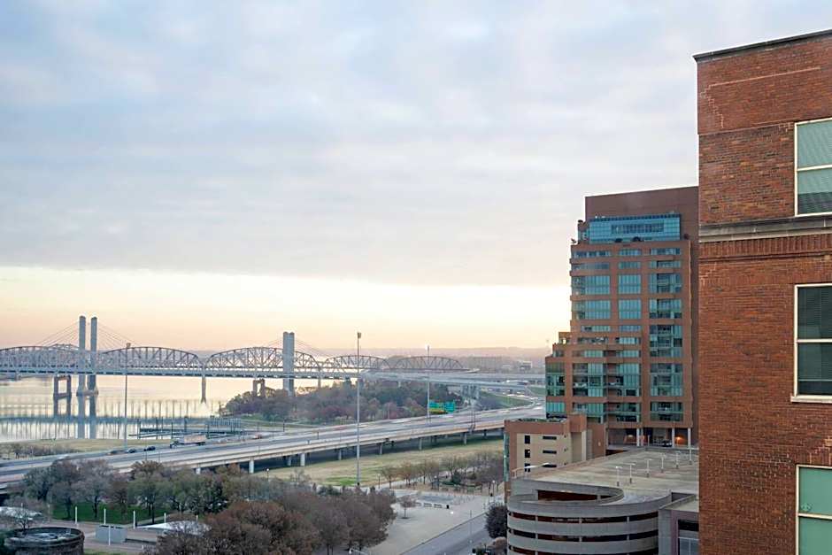 Moxy Louisville Downtown
