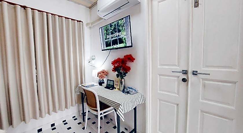 Green Riverside Homestay