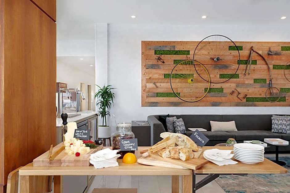 Element New York Wood Ridge