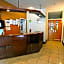 OYO 210 Apple Tree Suites